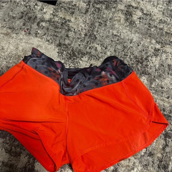 lululemon shorts - Picture 1 of 3